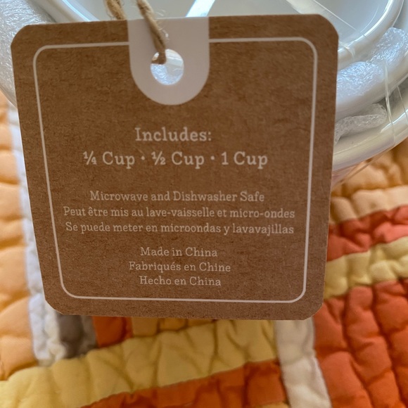 Nesting measuring cups - Picture 3 of 6